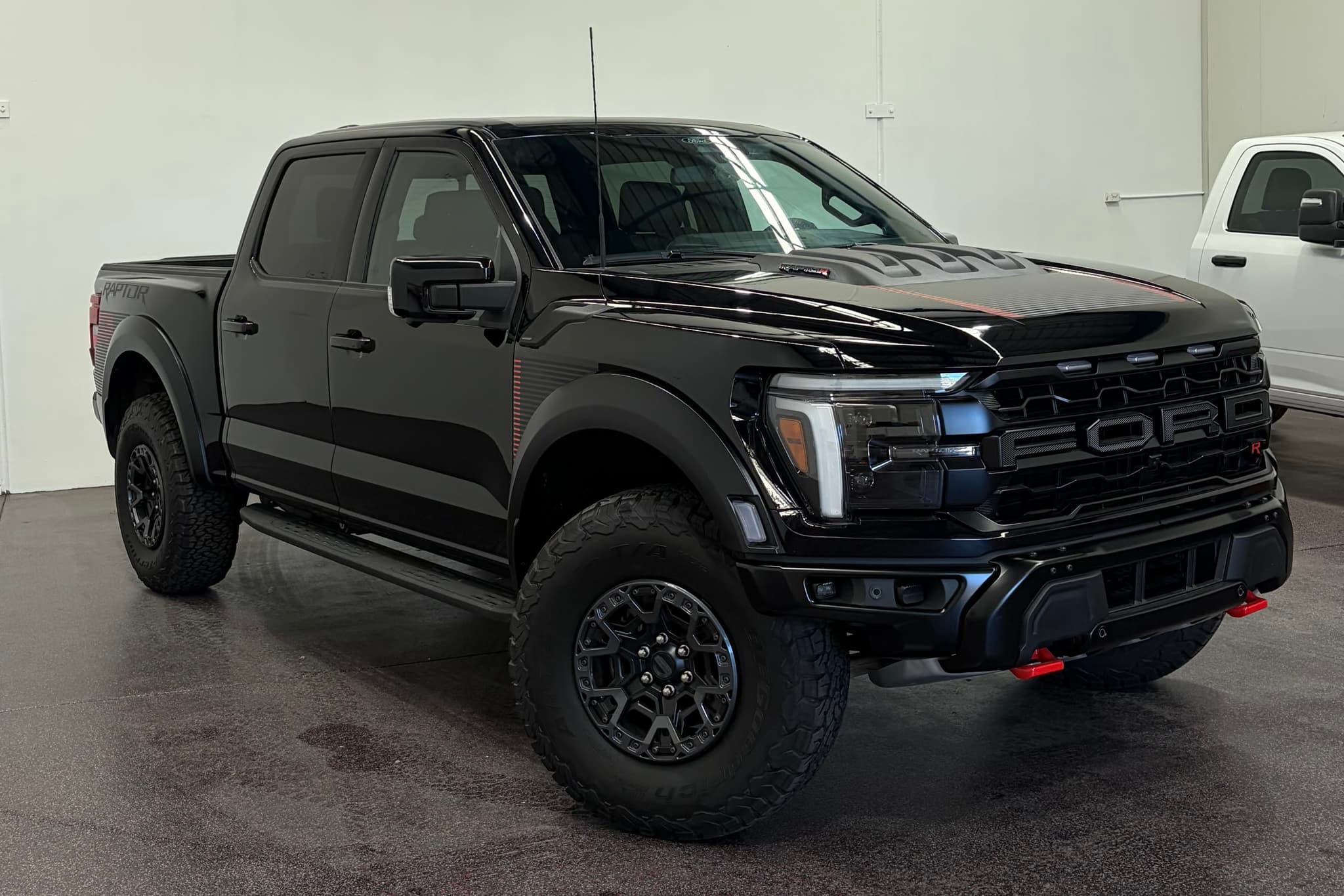 2026 Ford F-150 — photo 2